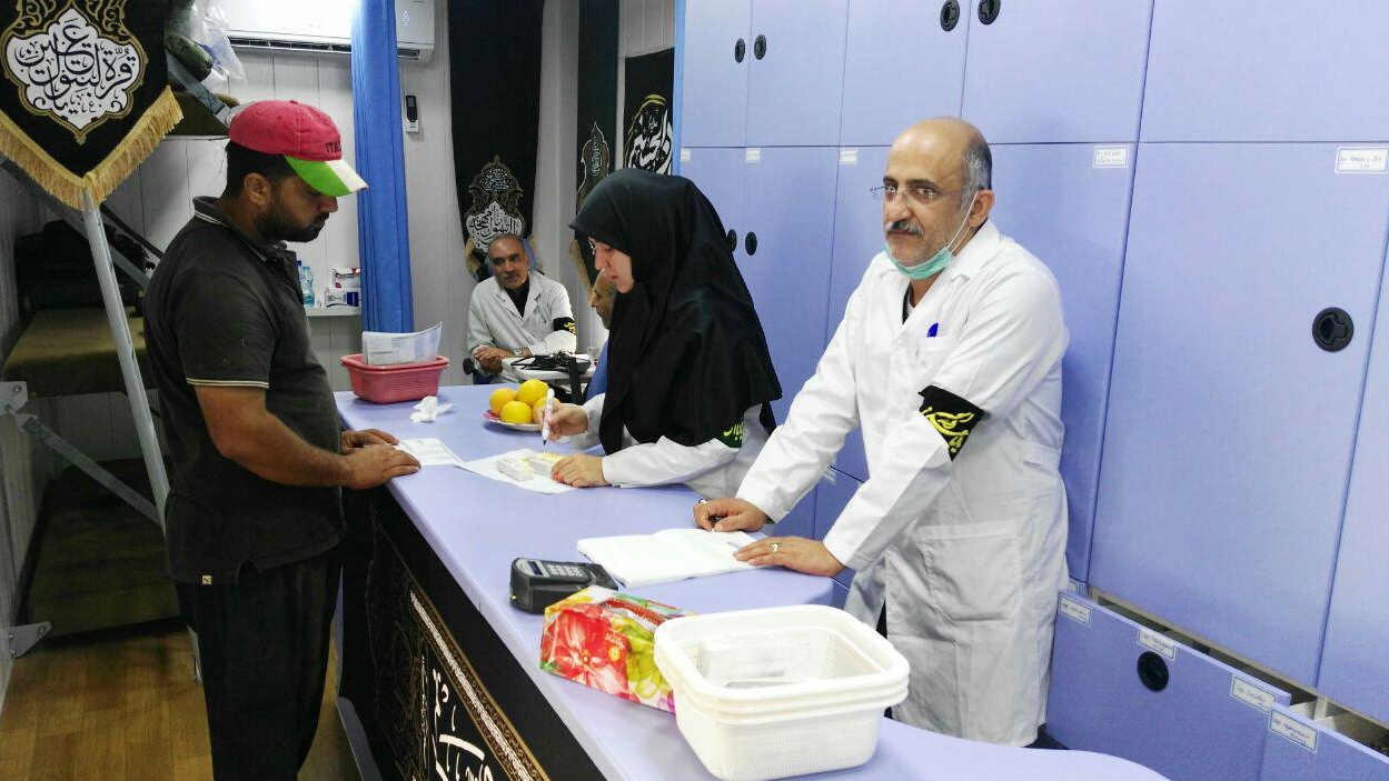 ارایه‌ی خدمات درمانی به 50 هزار زائر اربعین حسینی توسط ستاد اجرایی فرمان حضرت امام(ره)